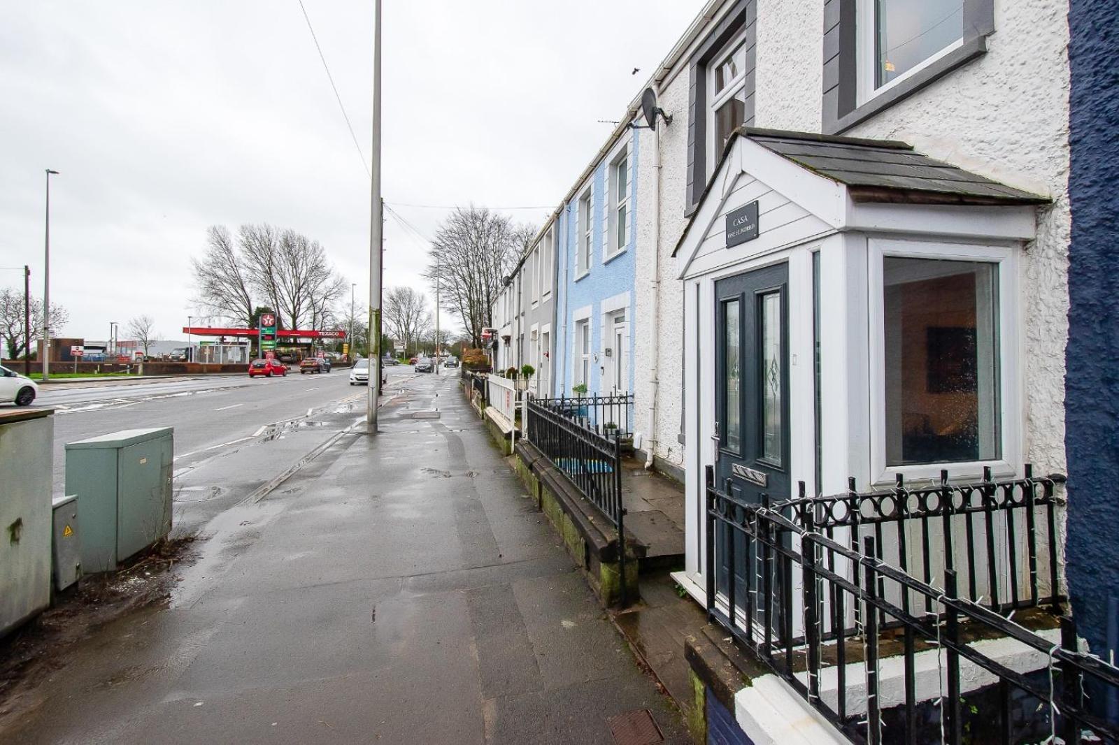 Casa One Hundred - A Beautiful 4 Bed House On The Beach Front Swansea Eksteriør bilde