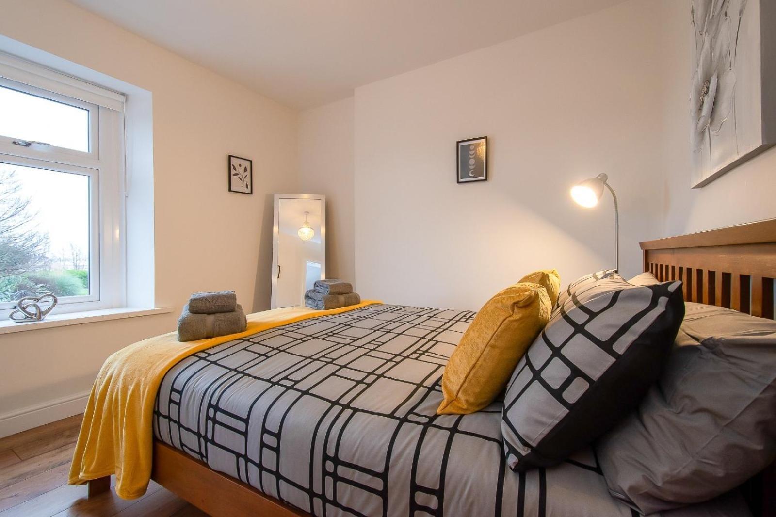 Casa One Hundred - A Beautiful 4 Bed House On The Beach Front Swansea Eksteriør bilde