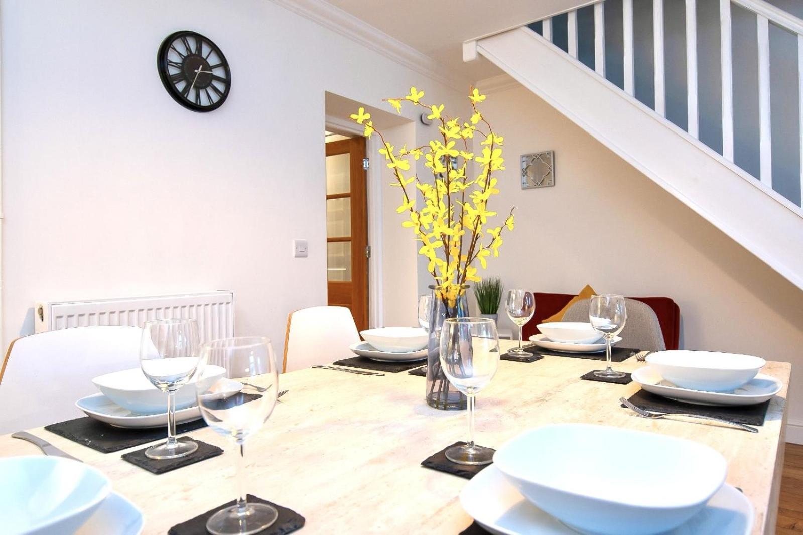 Casa One Hundred - A Beautiful 4 Bed House On The Beach Front Swansea Eksteriør bilde