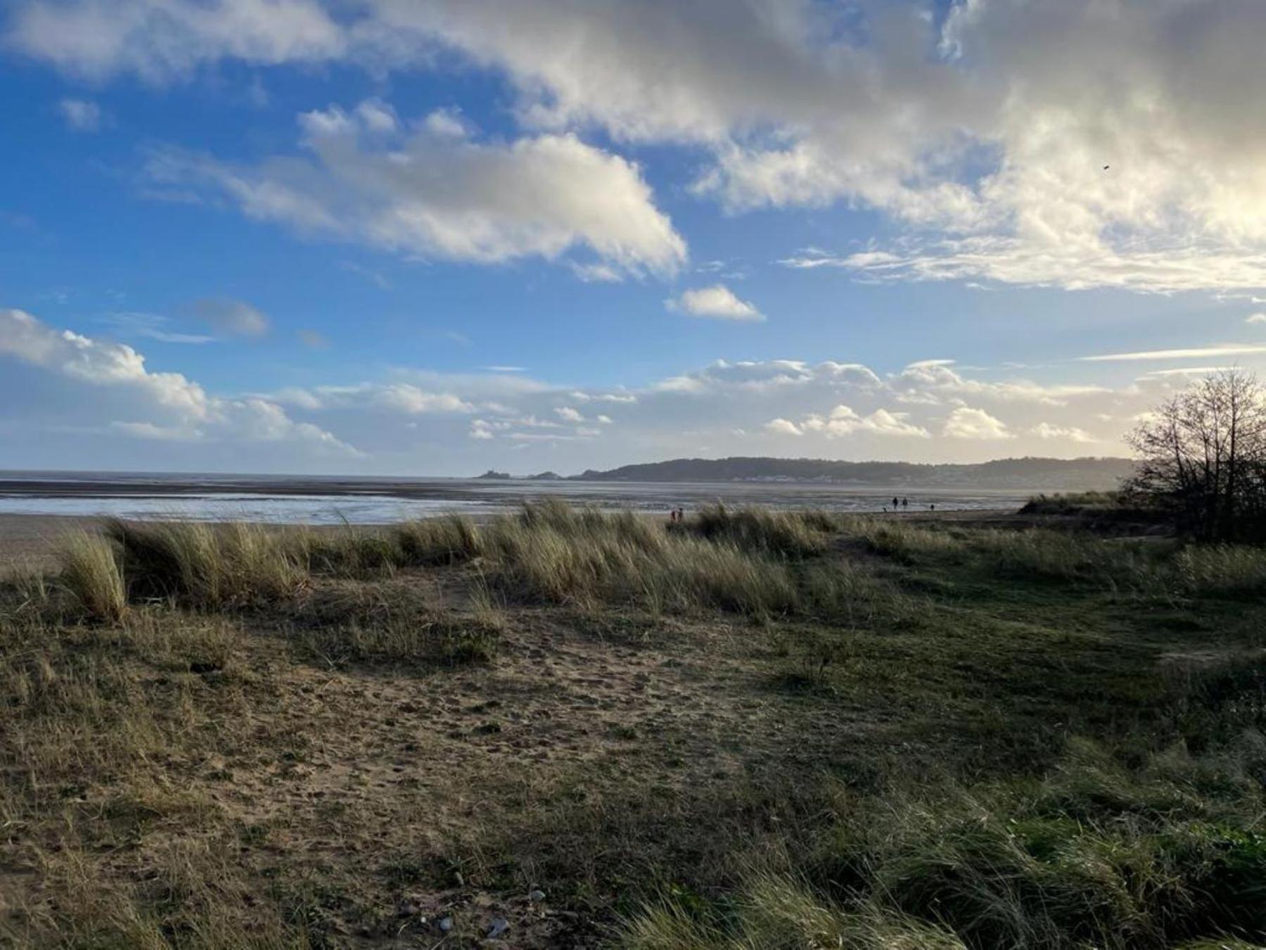 Casa One Hundred - A Beautiful 4 Bed House On The Beach Front Swansea Eksteriør bilde